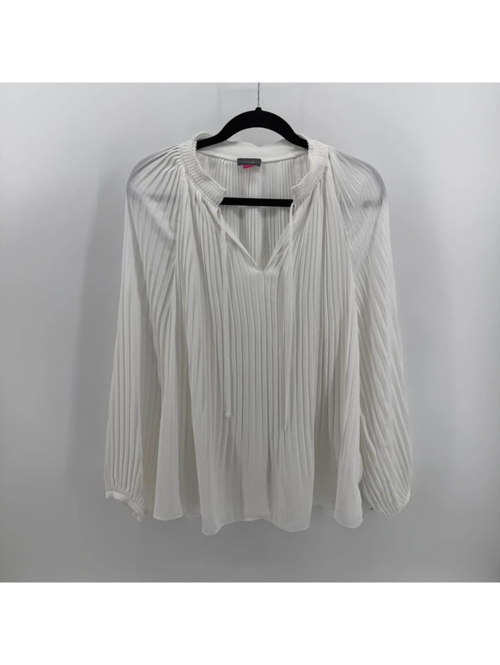 Vince Camuto Women’s L White Pleated Chiffon Blouse Long Sleeve Tie Neck
